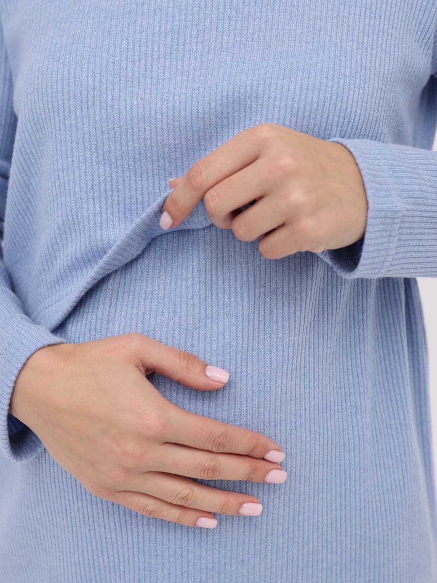 Костюм для беременных и кормящих с брюками в рубчик голубой