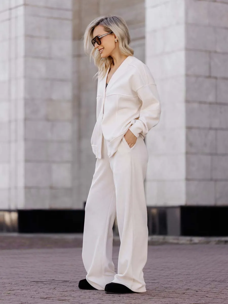 Костюм вельветовый бомбер брюки молочный