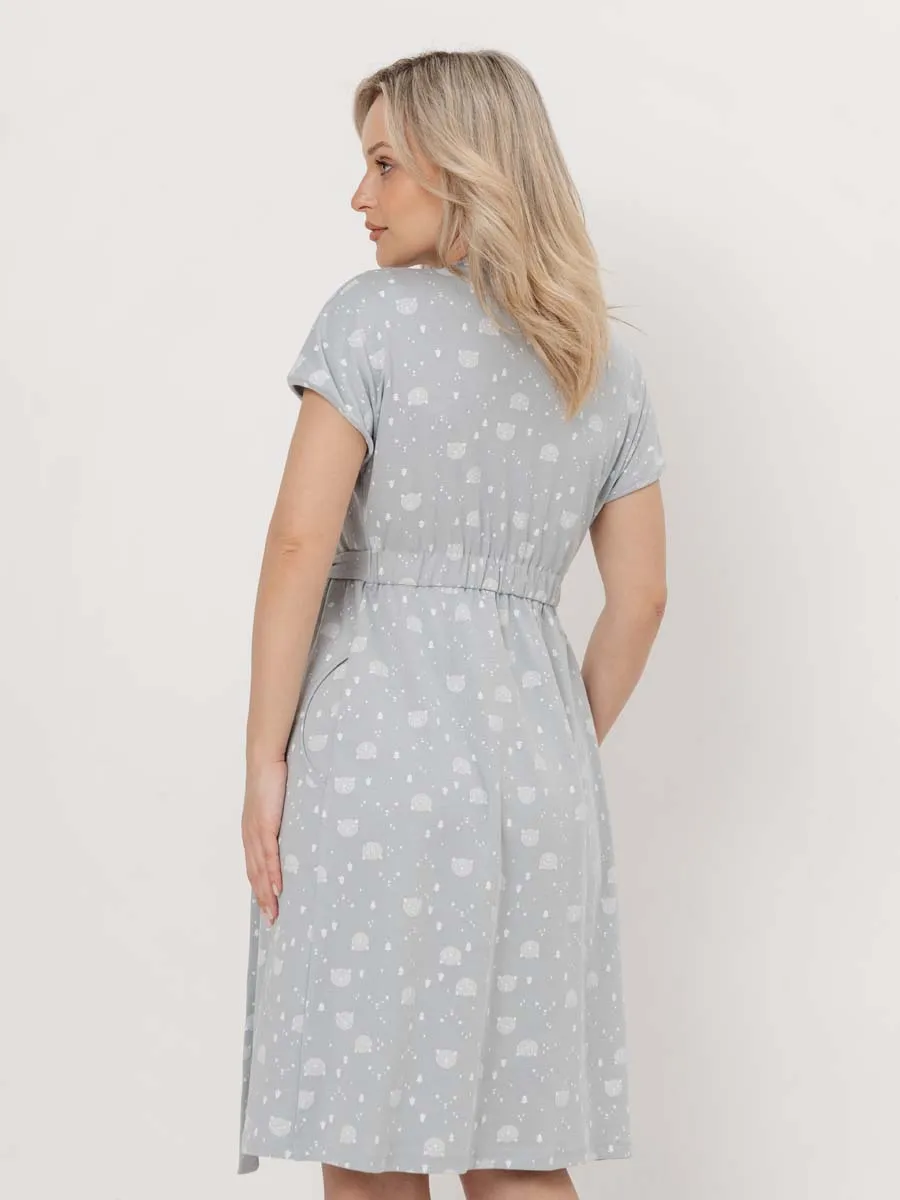 Халат с сорочкой для беременных и кормящих в роддом серый/белый