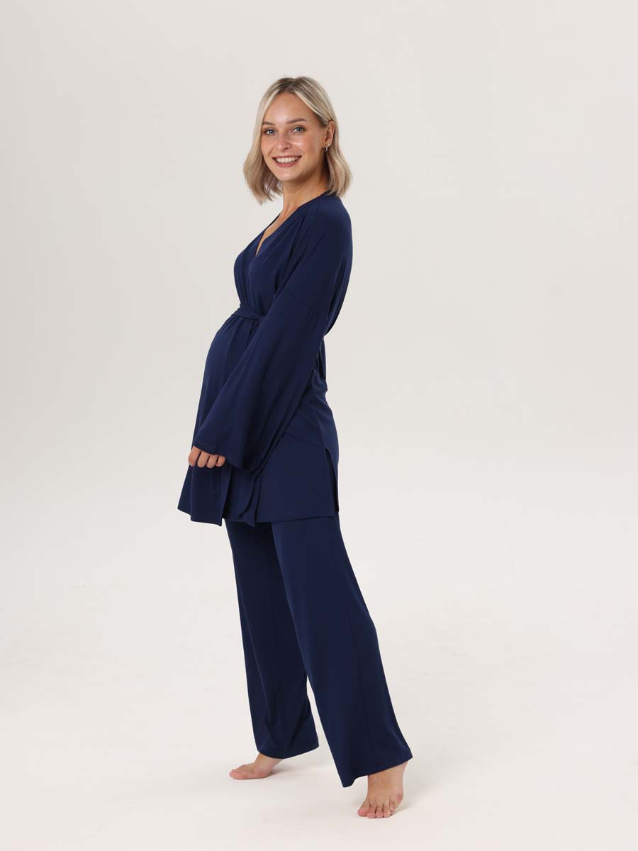 Костюм брючный с кимоно синий