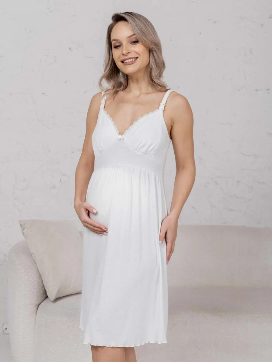 Халат с сорочкой для беременных и кормящих молочный