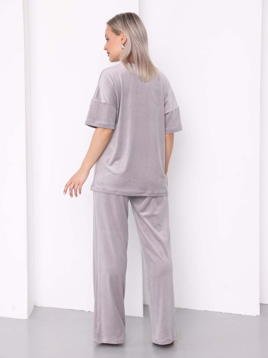 Костюм домашний велюровый светло-серый