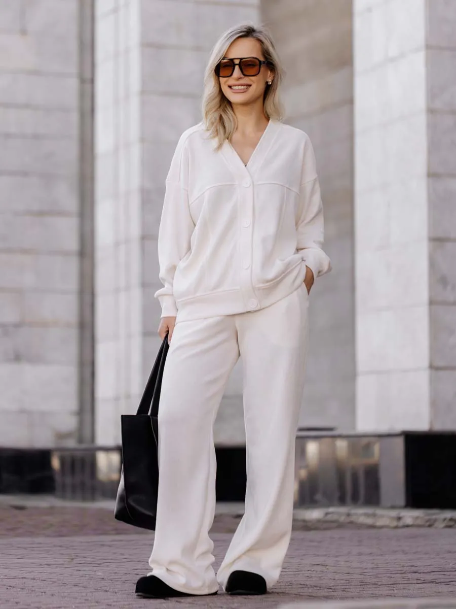 Костюм вельветовый бомбер брюки молочный