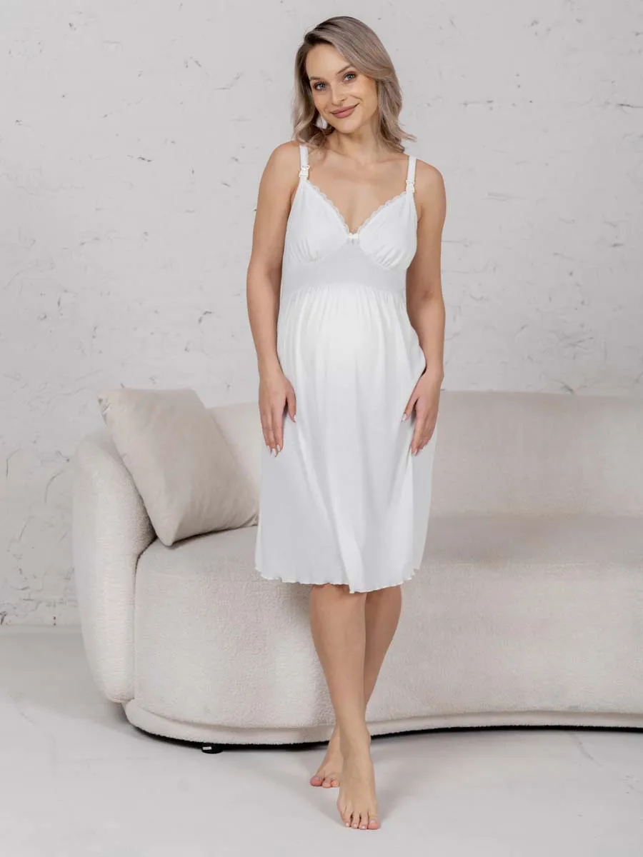 Халат с сорочкой для беременных и кормящих молочный