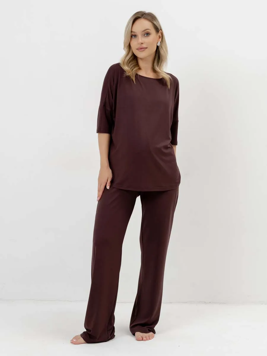 Костюм домашний с брюками и футболкой для беременных шоколад