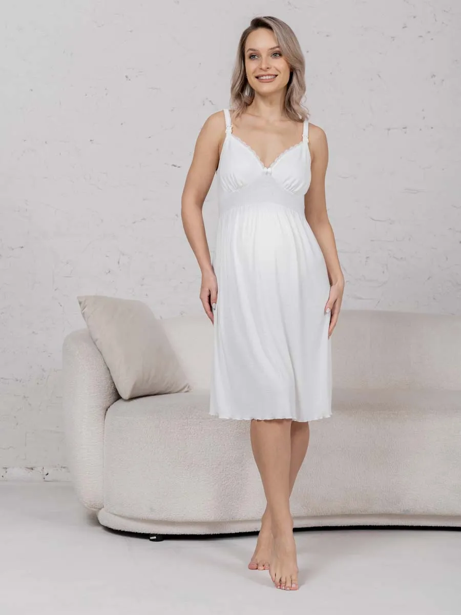 Халат с сорочкой для беременных и кормящих молочный