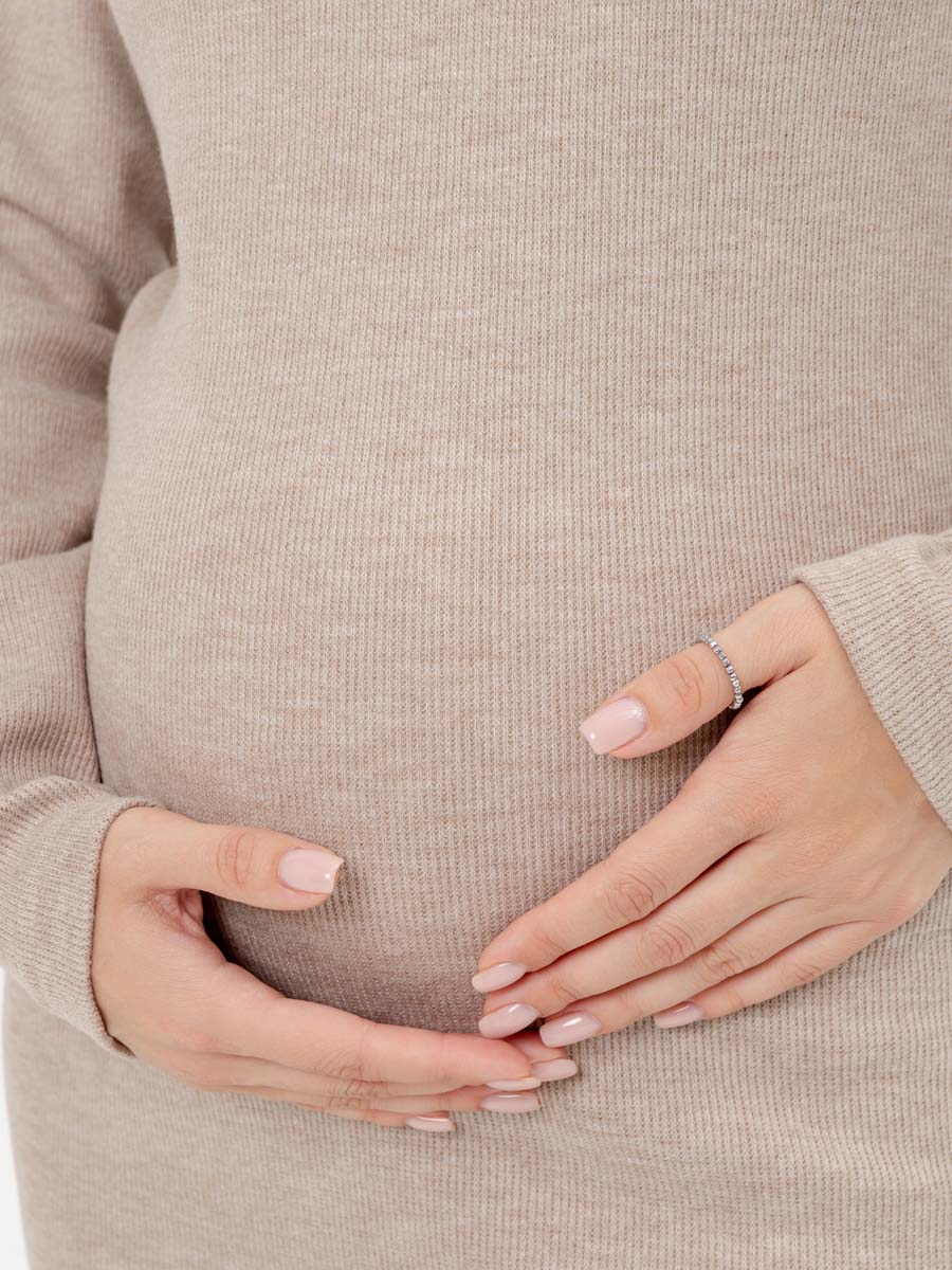 Платье для беременных с длинным рукавом осеннее в офис бежевый