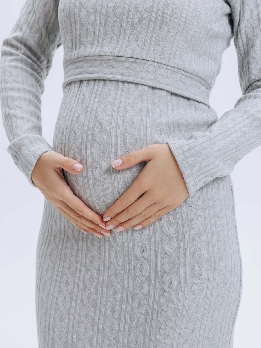 Платье вязаное для беременных и кормящих в офис 54504 серый