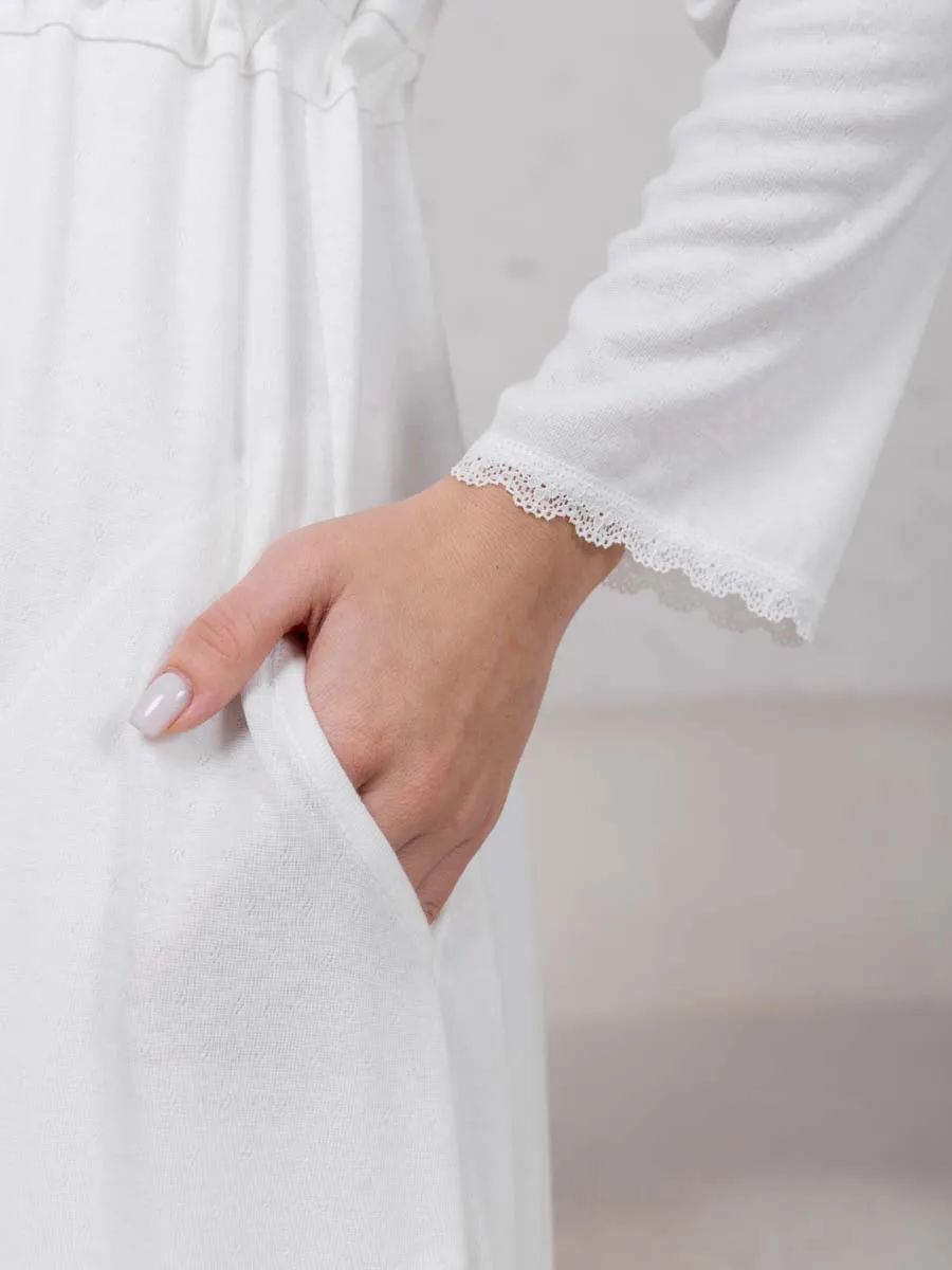 Халат с сорочкой для беременных и кормящих молочный