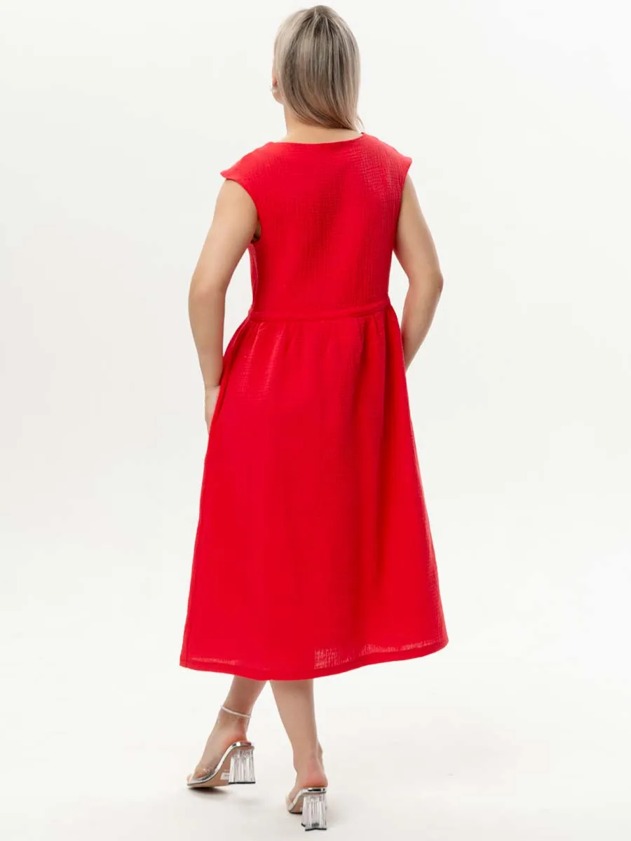 Летнее платье из муслина малиново-красный