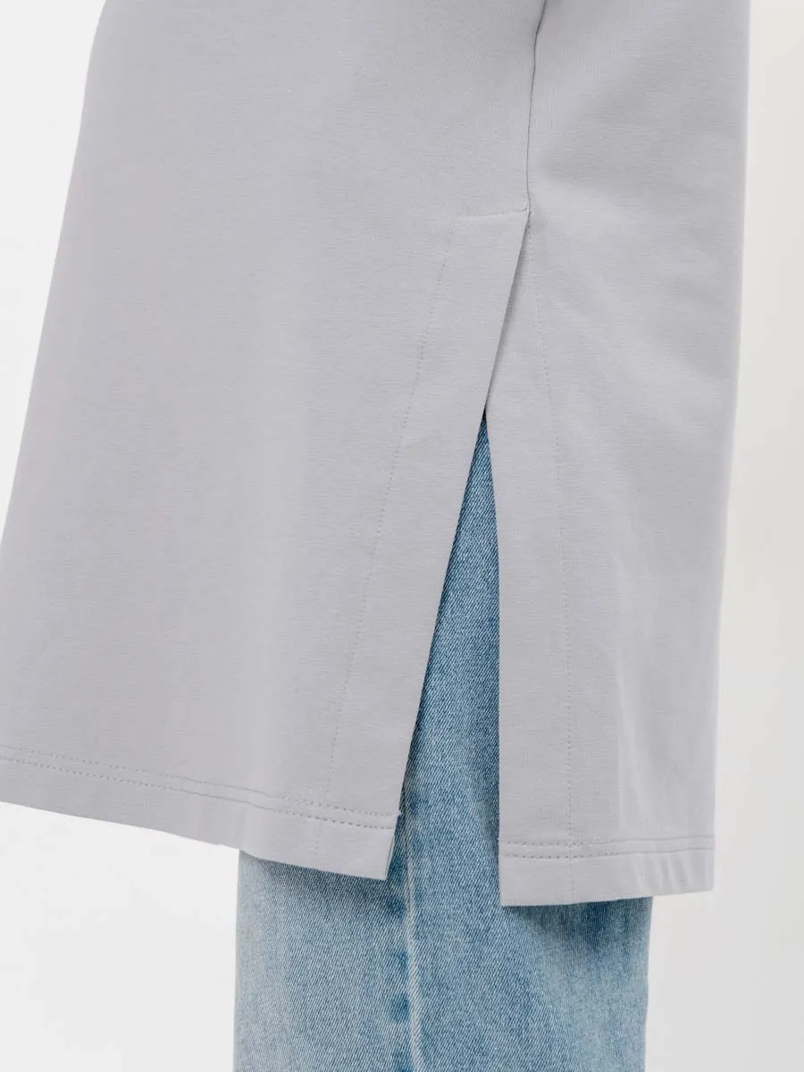 Стильная туника для будущих мам на осень серый