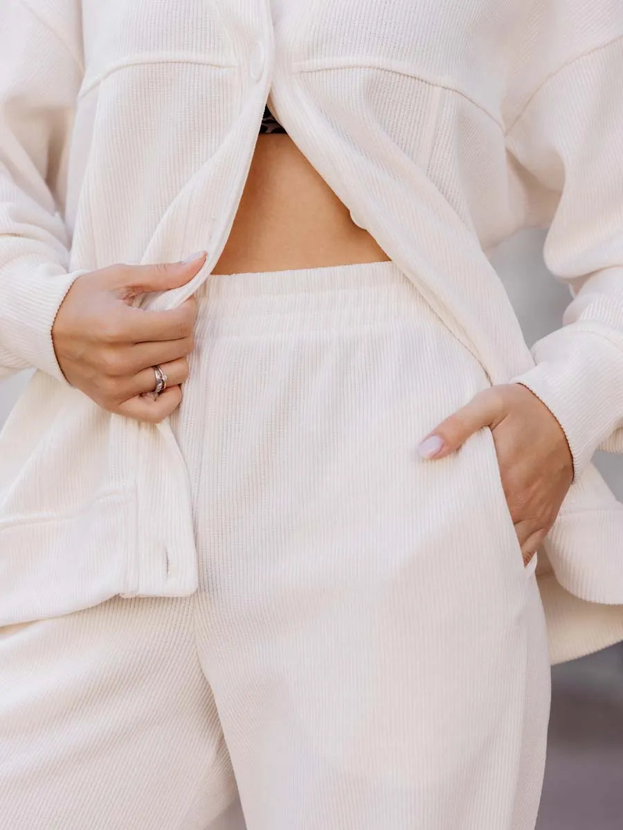 Костюм вельветовый бомбер брюки молочный