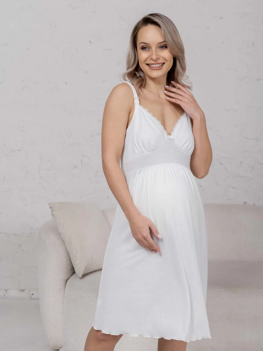 Халат с сорочкой для беременных и кормящих молочный