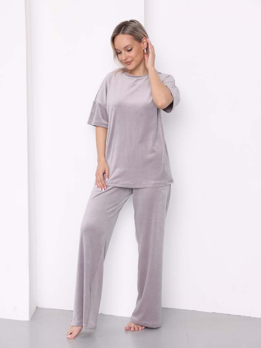 Костюм домашний велюровый светло-серый