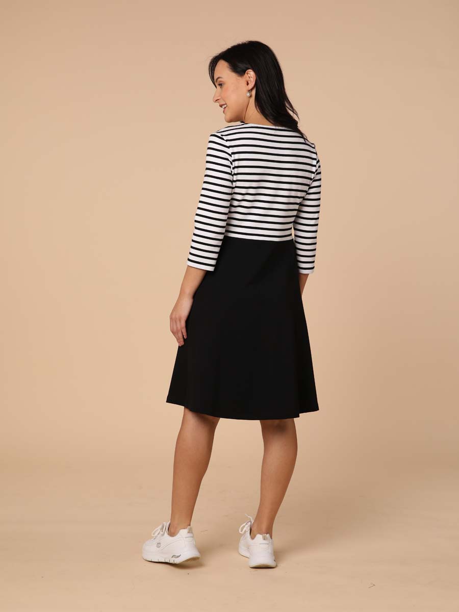 Платье для беременных в офис с секретом для кормления 50014 черный/белый