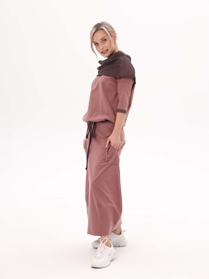  розово-коричневый