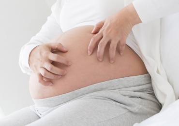 Зуд живота во время беременности