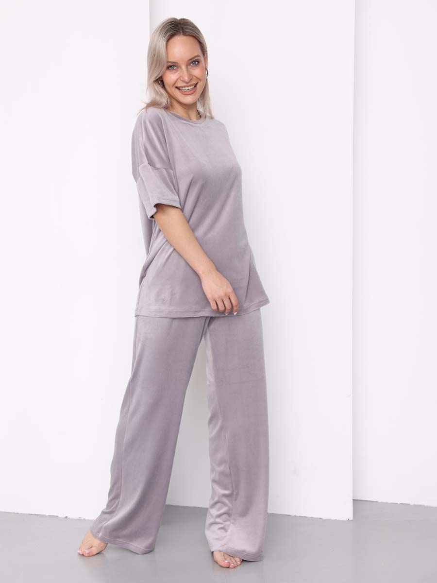 Костюм домашний велюровый светло-серый