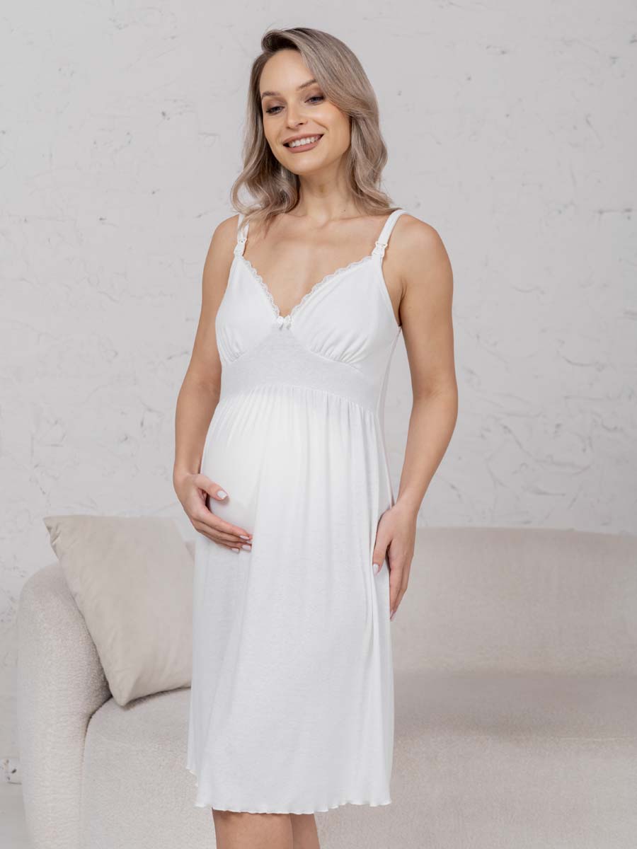 Халат с сорочкой для беременных и кормящих молочный