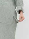  зеленый